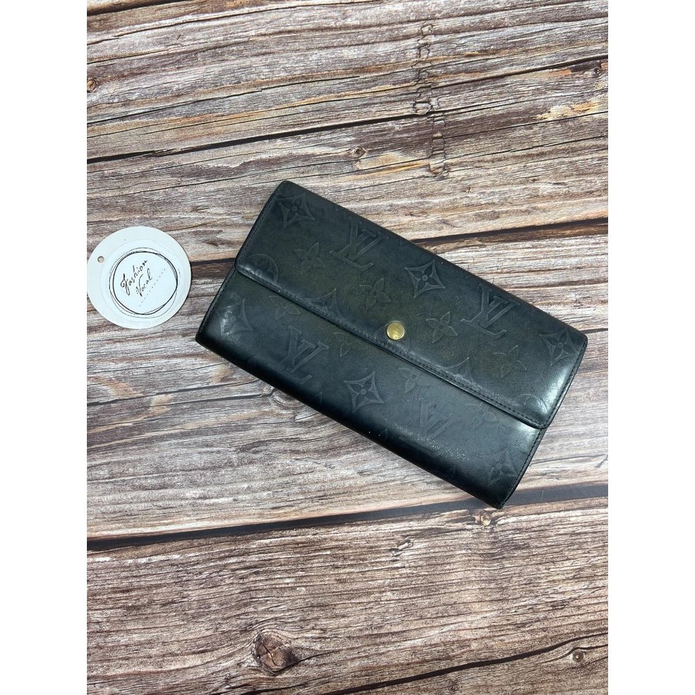 Louis Vuitton Vernis Sarah Wallet